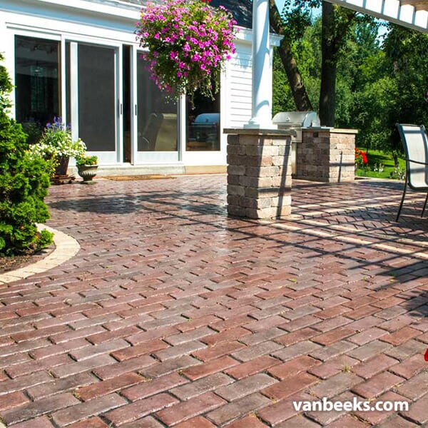 Unilock Town Hall Concrete Paver